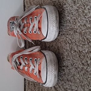 Orange low top converse sneakers
